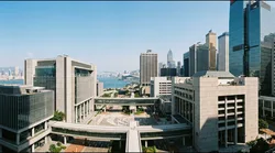 别再瞎找！香港官方渠道最全汇总，注册开户税务雇佣一站式搞定，创业必备神器