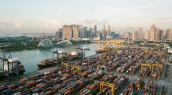 掘金新加坡！外贸人必收藏的开发攻略：清关+节假日+找客户，市场布局一文搞定